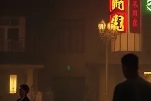 《玻璃温室》剧照：玻璃温室内的藤蔓